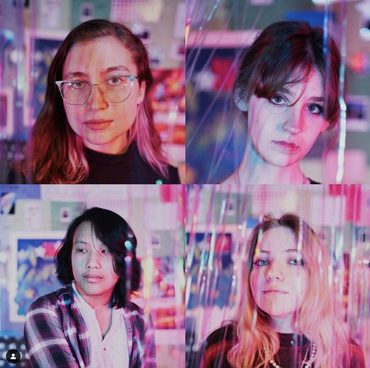 Negative/Positive tweet media