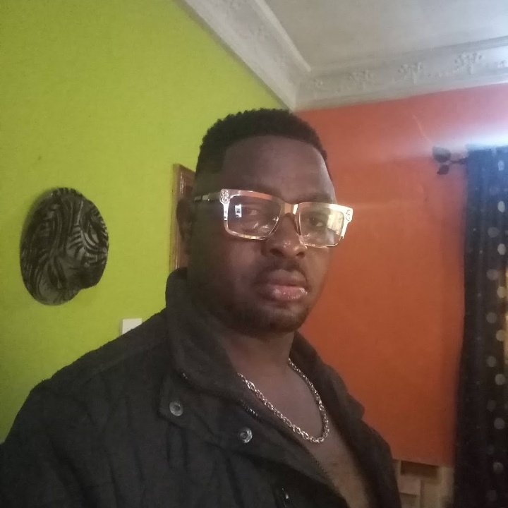 Kindave7's tweet photo. #NewProfilePic https://t.co/8qJPDIwz0C