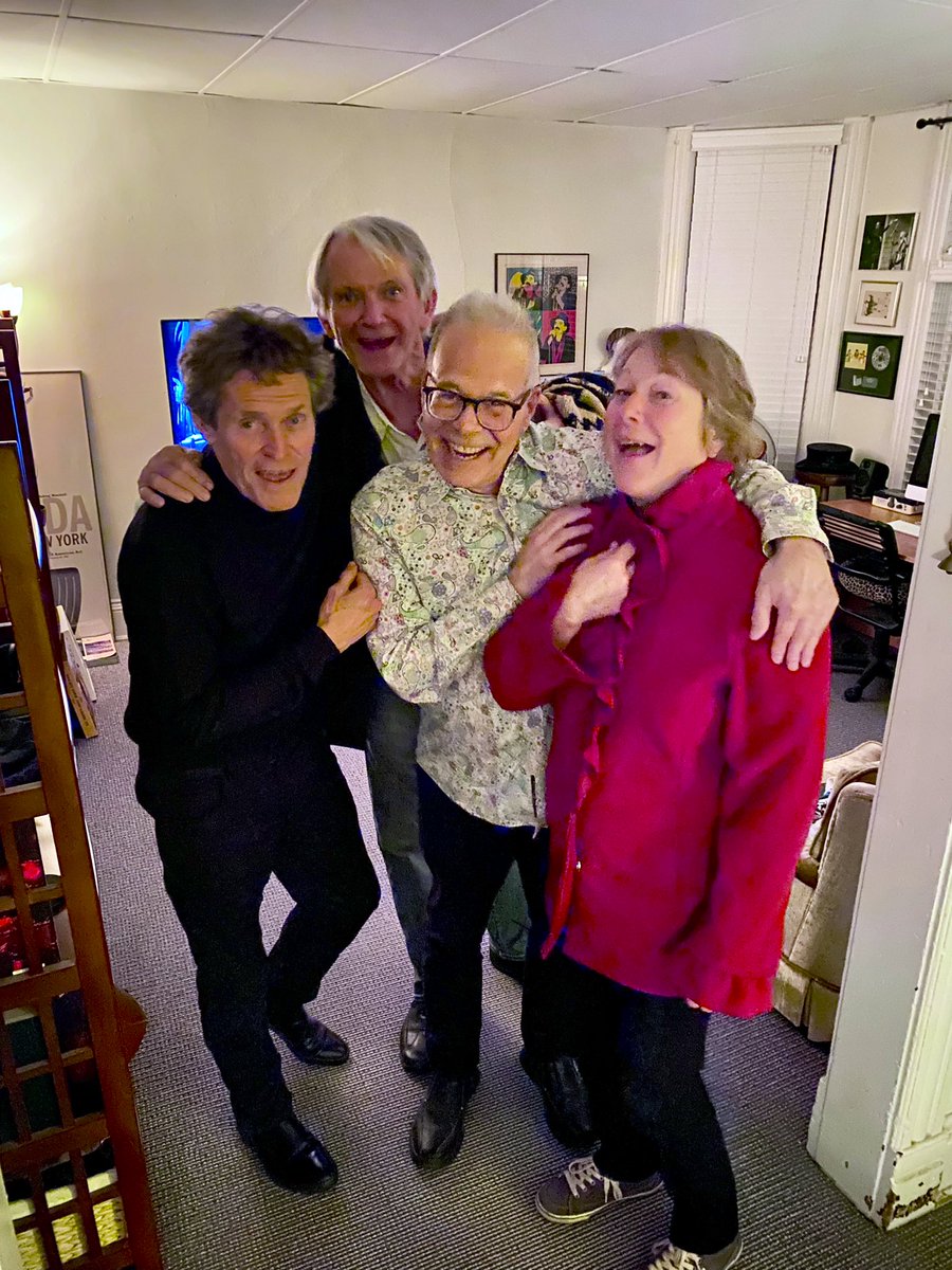 VicDeLorenzo's tweet photo. It was a supreme joy to spend some time last evening with some of my fellow Theatre X members. We enjoyed some tremendous food, and we broke open the box of righteous old memories…A splendid time was had by all…👏🏻❤️🎭🎉! https://t.co/xTGGqL3eDs