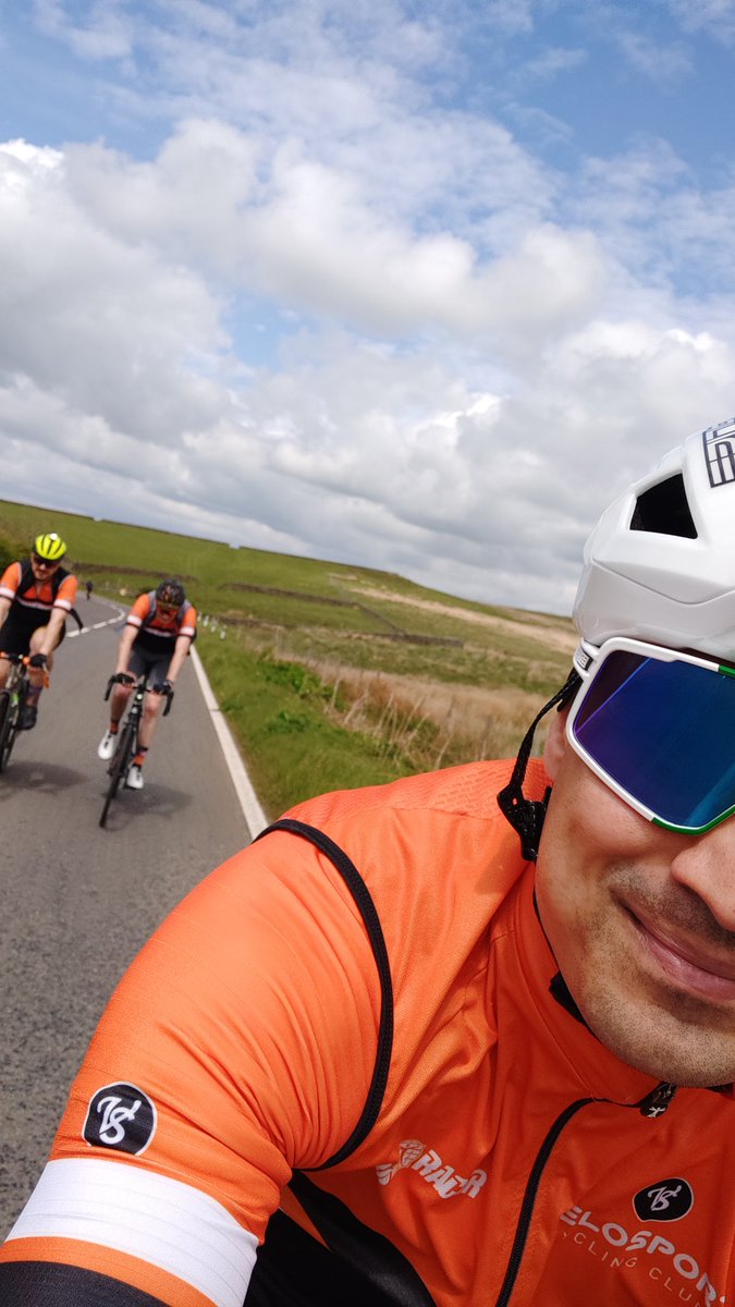 VelosportCC's tweet photo. This Sunday Nick was up in Macclesfield visiting David and Matt who may no longer be members of the club but still love to ride in the club jersey when they meet up. A short 45km windy ride with plenty of gorgeous climbs as you'd expect in the Peaks. https://t.co/cVt5mgZdlJ
