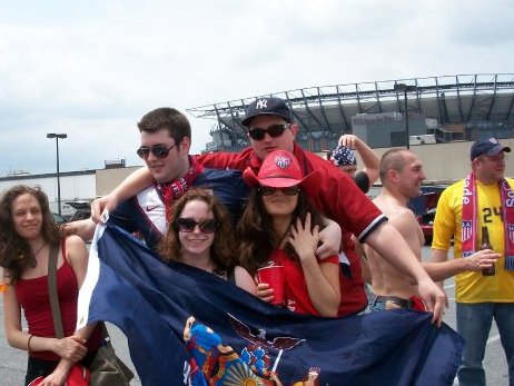 ilikebeet's tweet image. Came up on my "on this day"  Early @gaspanicmiller corralling.  #BonusMichelleDisgust