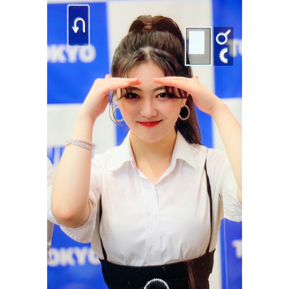 _skypyon's tweet photo. 220522 PREMIUM LIVE in TOKYO 프리뷰

#세러데이 #하늘 #SATURDAY #HANEUL #セロデイ #ハヌル 
#하늘이와_스카이뿅의_행복한_일기 
@saturday718 @SATURDAY718_jp https://t.co/004e5uwPUs