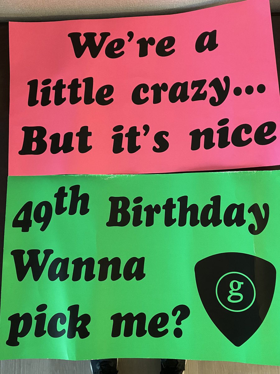 HeatherRayneSc1's tweet photo. #askgarth Best birthday weekend EVER with friends of 40 years and new Garth friends/family- best damn crowd ever. Thank you Garth for an amazing birthday and thanks Tammy @Pitt5_GB7 for sharing the ultimate Garth Adventure!!!! GB come back soon!!! https://t.co/aNXdZCX0iu