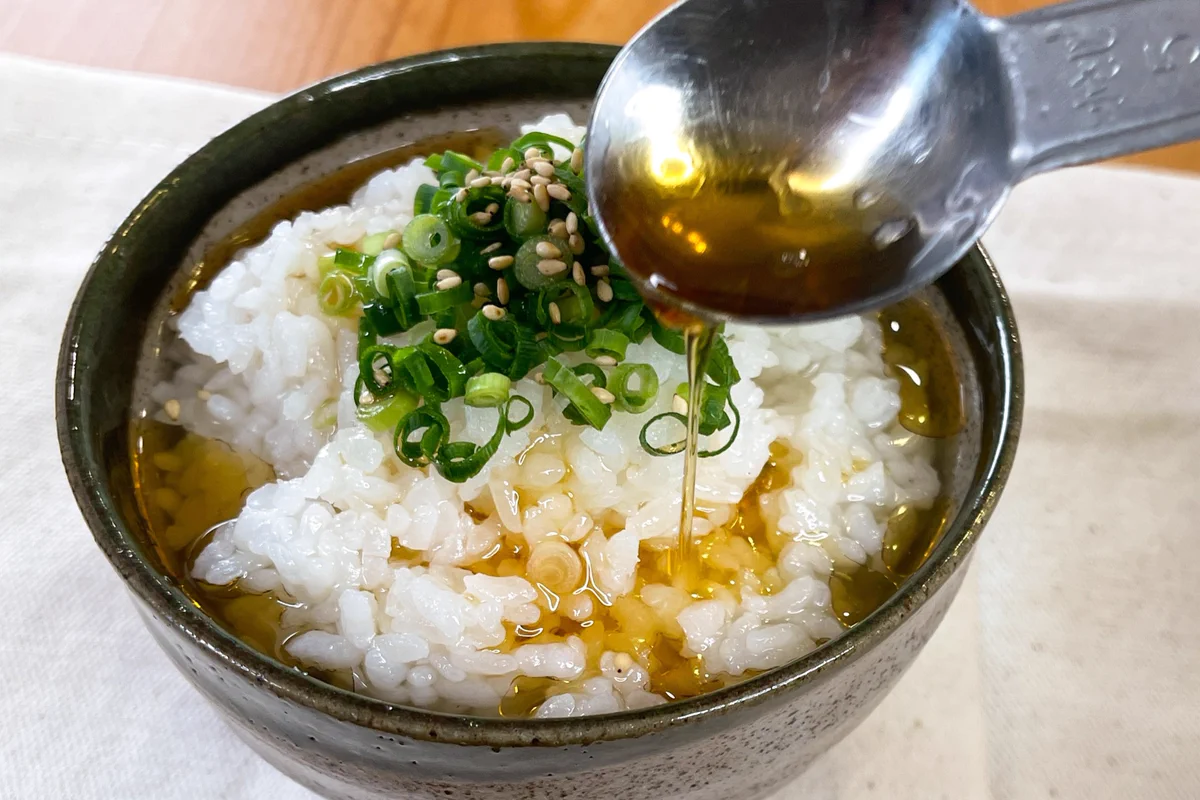 食欲がない時にもおすすめ！冷製鶏ガラだし茶漬け。