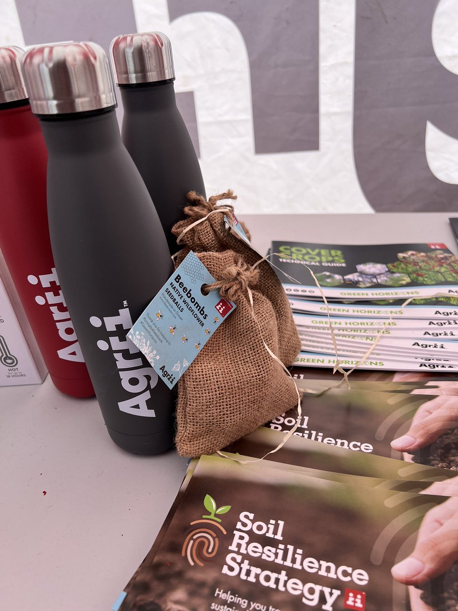It’s a busy one! Great to see everyone back at the Essex Young Farmers Show 👋 

Pop by and see our Agrii team, enter the <a href="/RHIZADigital/">RHIZA Digital</a> competition and get yourself an Agrii bottle!

#EssexYoungFarmersShow #YFC 
@essexYFC <a href="/EssexYFC/">Essex Young Farmers</a>Show