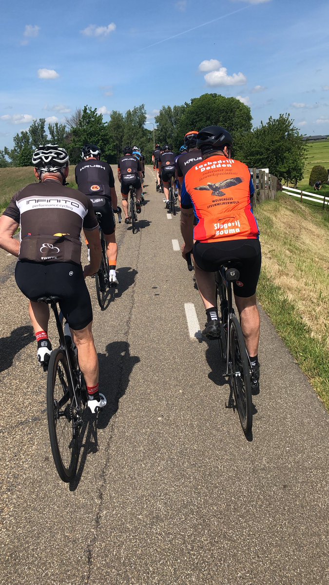 MarcelVos74's tweet photo. Krush Ride 2022! Heerlijk gefietst met ruim 30 Krush rijders https://t.co/HiZ9jGiOtW