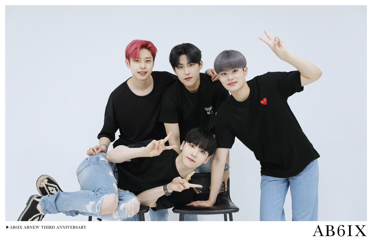 AB6IXtrend's tweet photo. 🥳AB6IX 데뷔 3주년 2차 총공을 종료합니다🥳

#예삐들만_바라본지_벌써_3년째
#AB6IX_ABNEW_3YEARS

비록 해시가 순위 안에 들진 못 했지만 아쉬운 마음을 덜고 다음 총공 때 열심히 달려보아요 에이비식스의 3주년을 진심으로 축하합니다❤️

마지막까지 함께해주신 ABNEW분들 감사합니다😊
#AB6IX https://t.co/W7WAhgHjRb