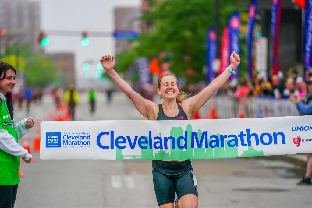 clevemarathon's tweet photo. Congratulations to our female Full Marathon winner - Ashton Swinford of Hudson, OH, with 2:46! #ConquerTheLand 

📷 @donbasch https://t.co/8zZb4qwX4d