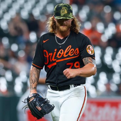 whoisnickv's tweet photo. #NewProfilePic https://t.co/lzDVvVDZk4
