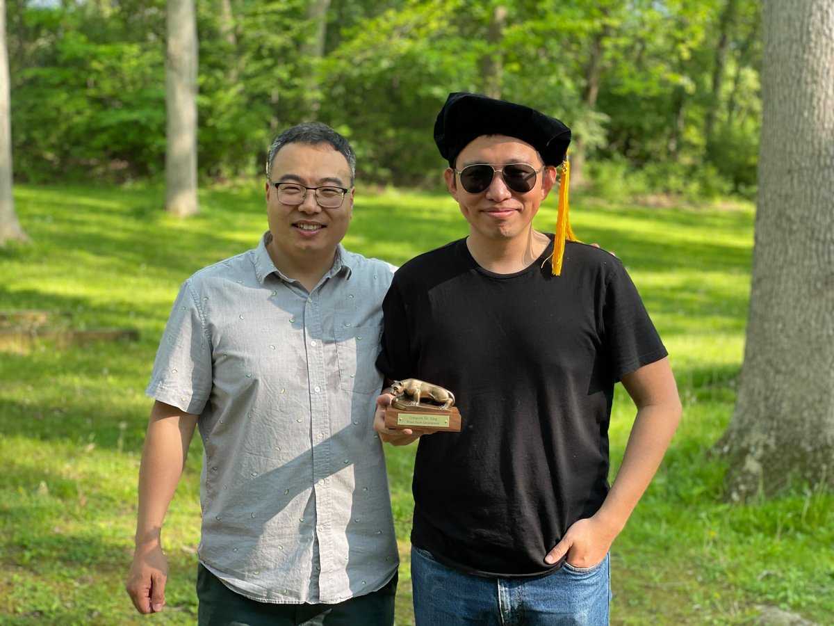 Tieyuan_Zhu's tweet photo. Congratulations to my 1st Ph.D. student - Dr. Xing Guangchi. I am very proud of your achievement in deepening the understanding of seismic attenuation, and attenuation full-waveform inversion. Your hard work has paid off! Wishing you all success! @GuangchiXing https://t.co/hCwE5cUjZ8