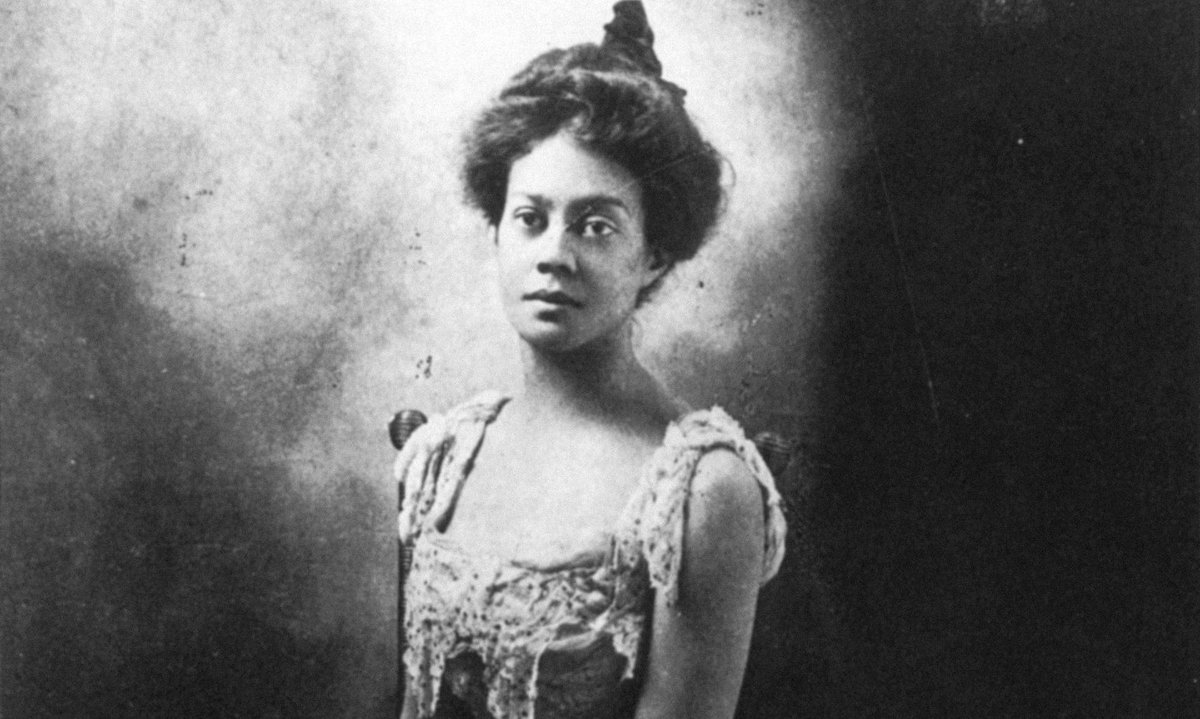 Read More Women (@womenread) on Twitter photo “Love and beautiful love has been mine from many men, but the great passion of four or five transcended that of other women — and what more can any woman want?” 
Alice Dunbar Nelson #ReadMoreWomen “Love and beautiful love has been mine from many men, but the great passion of four or five transcended that of other women — and what more can any woman want?” 
Alice Dunbar Nelson #ReadMoreWomen