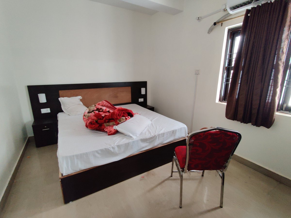 Obibhash's tweet photo. @goibibo @SanjayBhasin5 recently I had very bad experience with @goibibo booking. On arrival hotel owner said they are not accepting online booking and provided a substandard kholi type room after long argument. #hotel_max_inn_bhagalpur . Paid INR3500 for this crap. https://t.co/8sAscTyPap