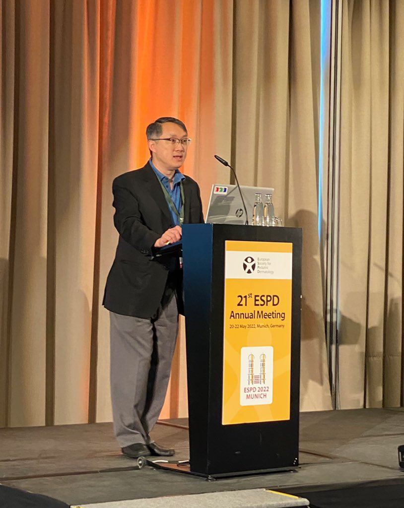 arcadial's tweet photo. Many sincere thanks to the @ESPD_Society for the invitation to come to Munich to deliver the 2022 Arnold Oranje Lecture on #technology trends important to #pediatricdermatology
#espd #edvyce #crowdsourcing #ai #ml #coding https://t.co/ons0qDBrSD