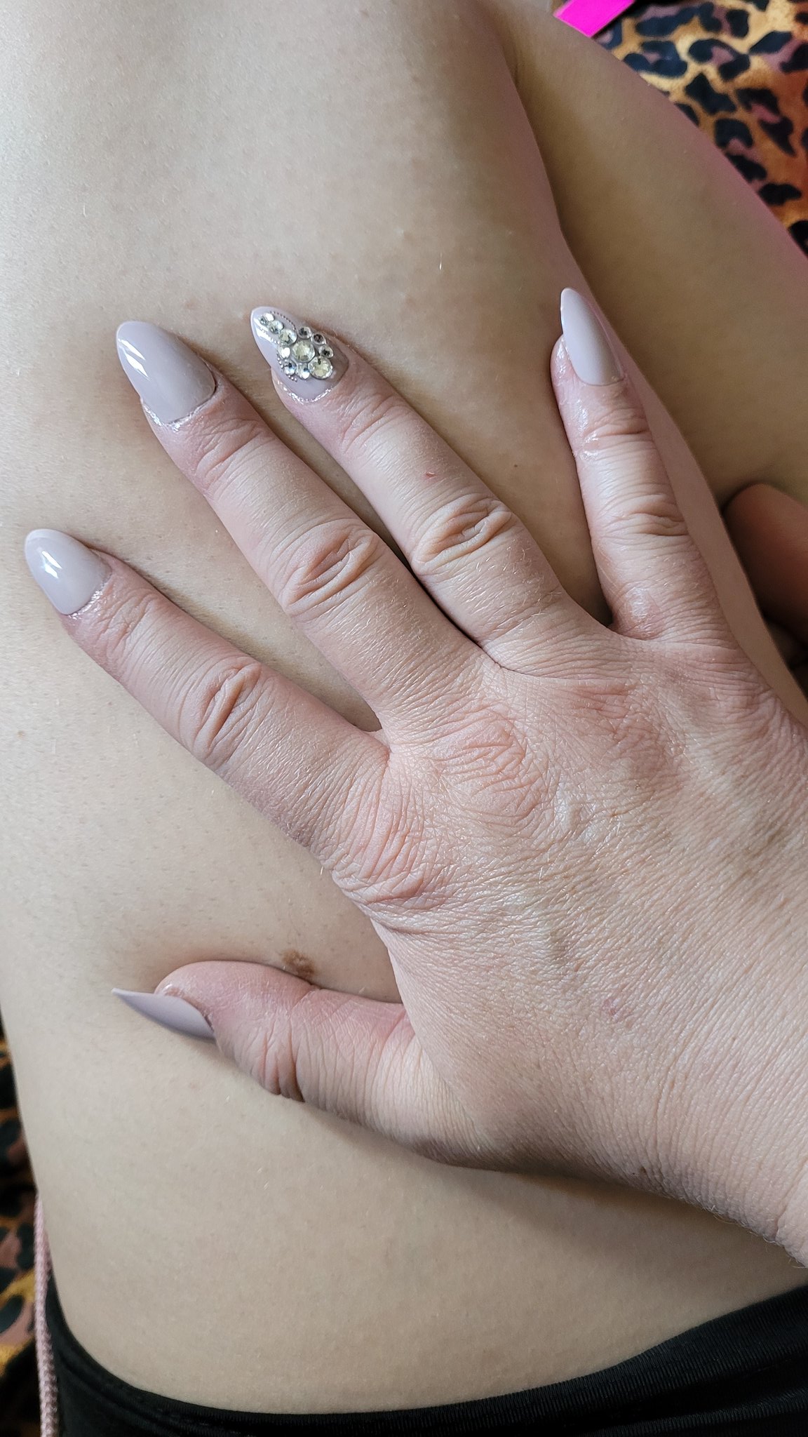 Baby likes a fem nail 💅 links ⬇️ below https://t.co/M5kPXnKOU8