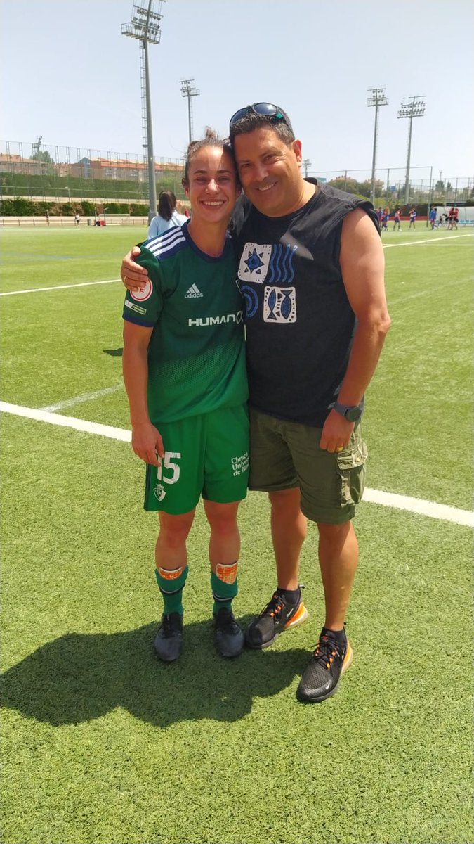 Orgulloso de ti <a href="/Leyrefer2301/">Leyre Fernandez</a>  y de la gran temporada del <a href="/CAOsasuna/">CAOsasuna</a> 
No dejes de perseguir tu sueño
Mañana vuelve a salir el sol. 💪💪😘😘❤️❤️