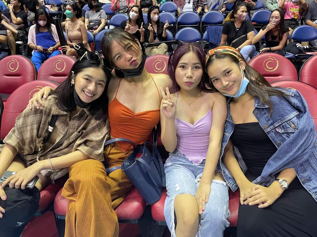 SOLID 4G in da hauz! 🥹💙 namiss namin kayo!!!! @JELAYPILONES08 @kaori_oinuma @liereposposaOF2 @MissKareee #Solid4G #BatchOneAndOnly #JelayPilones #KaoriOinuma #LieReposposa #KarinaBautista