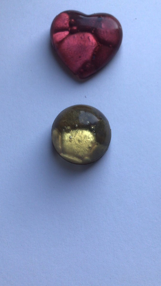 #bubble #resin technique #beautiful results. #handmade using #uv #uvresin #mica #powder #micapowders #bails #moon #spinning #pendant let me know what you think.