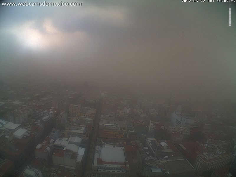 InfoMeteoro's tweet photo. 🔴💨PRECAUCIÓN POR FUERTE TOLVANERA que va cubriendo #CDMX producto de rachas >50 km/h por tormentas originadas entre Hidalgo y Estado de México y debido a condiciones secas de las últimas semanas, el polvo se levanta fácilmente.

⛈️Más tarde y próximos días lluvias y granizadas https://t.co/pDqbC0ZAv2