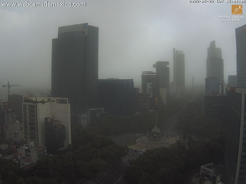 InfoMeteoro's tweet photo. 🔴💨PRECAUCIÓN POR FUERTE TOLVANERA que va cubriendo #CDMX producto de rachas >50 km/h por tormentas originadas entre Hidalgo y Estado de México y debido a condiciones secas de las últimas semanas, el polvo se levanta fácilmente.

⛈️Más tarde y próximos días lluvias y granizadas https://t.co/pDqbC0ZAv2