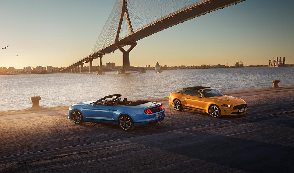 FordPolska's tweet photo. 👉#FordPolska
💙Niebieski czy🧡pomarańczowy?🧐
#FordMustang🐎 #GoFord https://t.co/i2EhnqT2LJ