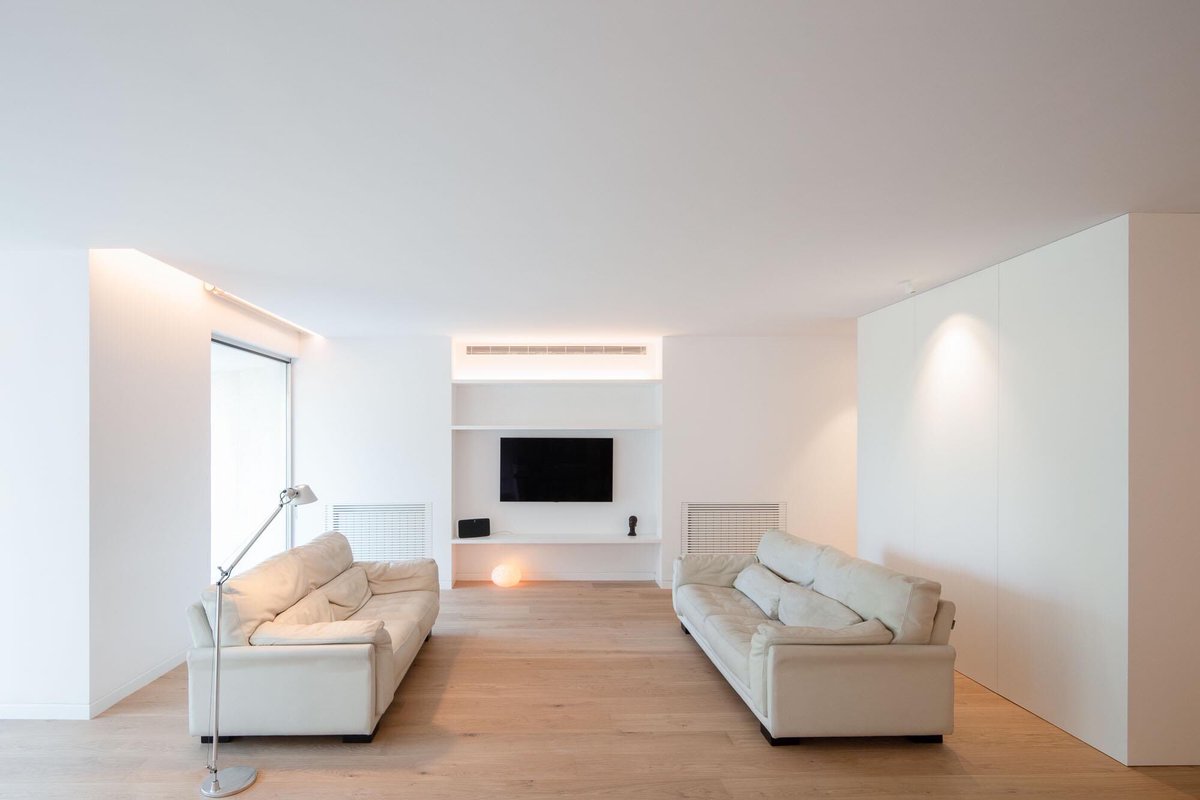 Nuevo trabajo de ejecución para reforma integral de vivienda en el barrio de Los Remedios en #Sevilla.
Todos los detalles ⤵️
egion.es/project/vivien…

Estudio de arquitectura
Yunestortolero
📷 Fernando Alda - fotografía de arquitectura

#designstudio #diseño #proyectos