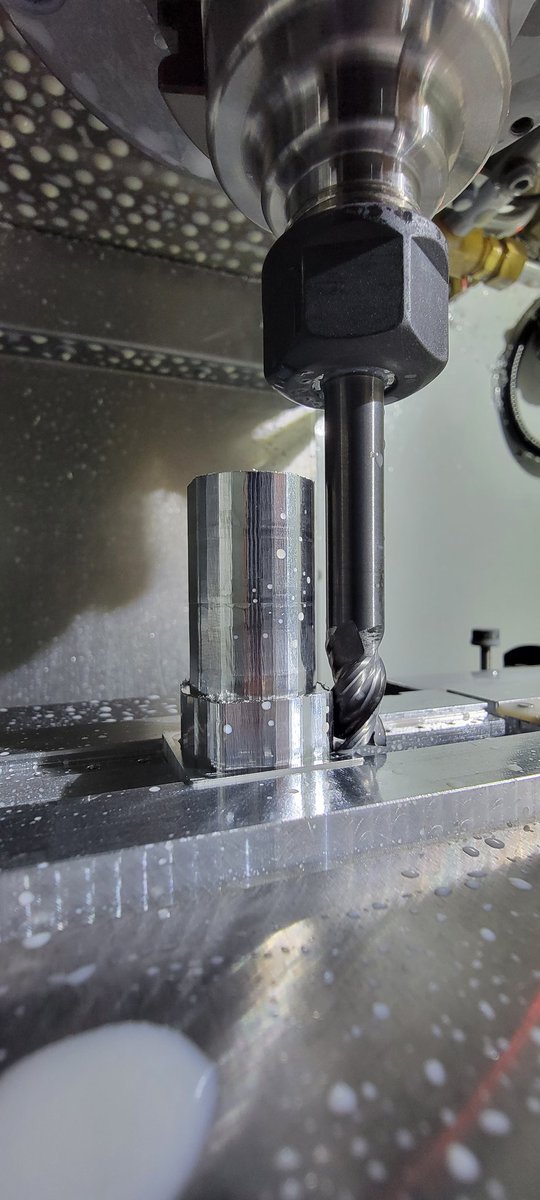 mysolidcamera's tweet photo. Livin on the CNC edge baby. https://t.co/PVWgQLuF1I