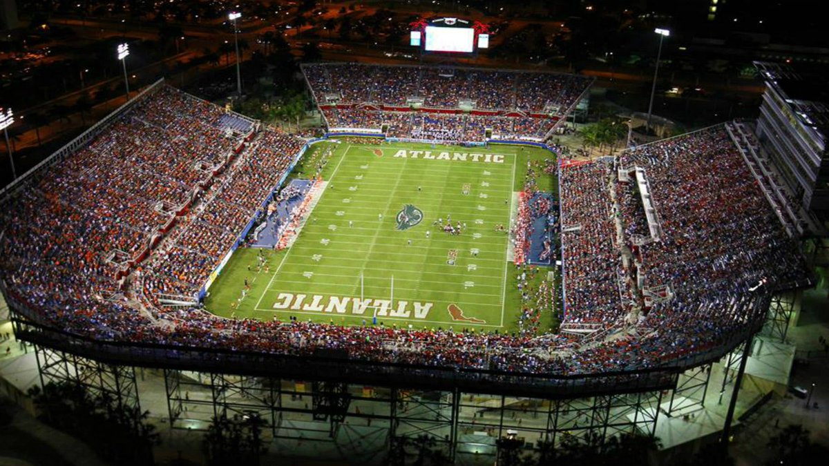 #AGTG I am extremely blessed to say I have received my 4th offer from Florida Atlantic University!!!! <a href="/DLineKP/">Kevin Patrick</a> <a href="/dmlawrence28/">MikeLawrence</a> <a href="/CoachKey__/">Coach Key</a> <a href="/TC_Football/">Tampa Catholic Football 🏈⚔️</a> <a href="/JerisMcIntyre/">Jeris McIntyre</a> <a href="/247Sports/">247Sports</a> <a href="/FAUFootball/">Florida Atlantic Football</a>