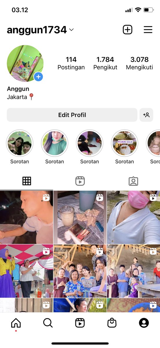 AnggunWARIA6's tweet photo. IG aku yahh!!! https://t.co/pjh6xSU0TQ