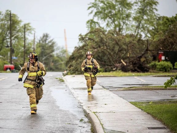 Ottawa Fire Services (@ottfire) on Twitter photo Since 4pm yesterday, <a href="/OttFire/">Ottawa Fire Services</a> has responded to approximately 800 calls for service. š
ā¢
ā¢
ā¢
ā¢
ā¢
#OttNews #OttawaOutage #Ottawa #ONStorm #OttawaStorm #PowerOutage #OttWeather #OttCity
šø Ashley Fraser, Postmedia Since 4pm yesterday, <a href="/OttFire/">Ottawa Fire Services</a> has responded to approximately 800 calls for service. š
ā¢
ā¢
ā¢
ā¢
ā¢
#OttNews #OttawaOutage #Ottawa #ONStorm #OttawaStorm #PowerOutage #OttWeather #OttCity
šø Ashley Fraser, Postmedia