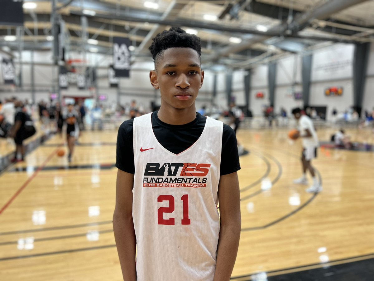 Bates Fundamentals has a nice looking prospect in ‘26 6’4” wing forward Isaiah Marino. Seeing him show more flashes from winter to now. 

<a href="/madehoops/">MADE Hoops</a> | Spring Circuit