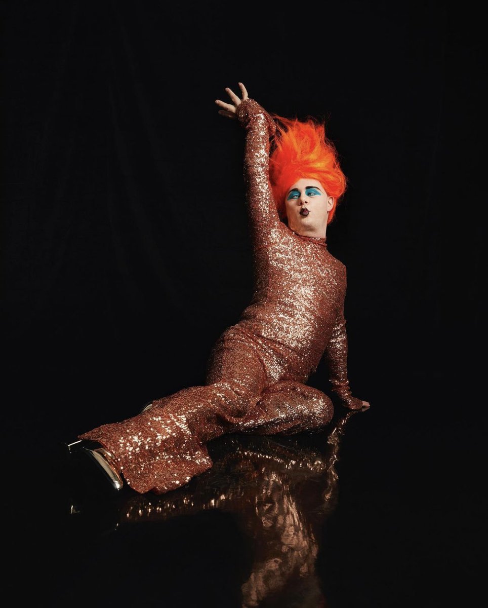 DragSyndrome's tweet photo. Nikita Gold 🧡
@DragSyndrome for Dsection Magazine BEYOND ISSUE. Out now!
Photographed by: Cameron McNee
#dragsyndrome #Dsection #iconic #QueerCulture #DownSyndrome #Photography #Drag #DragQueen #ContemporaryArt #magazine #BEYOND https://t.co/q31AIPz4tk