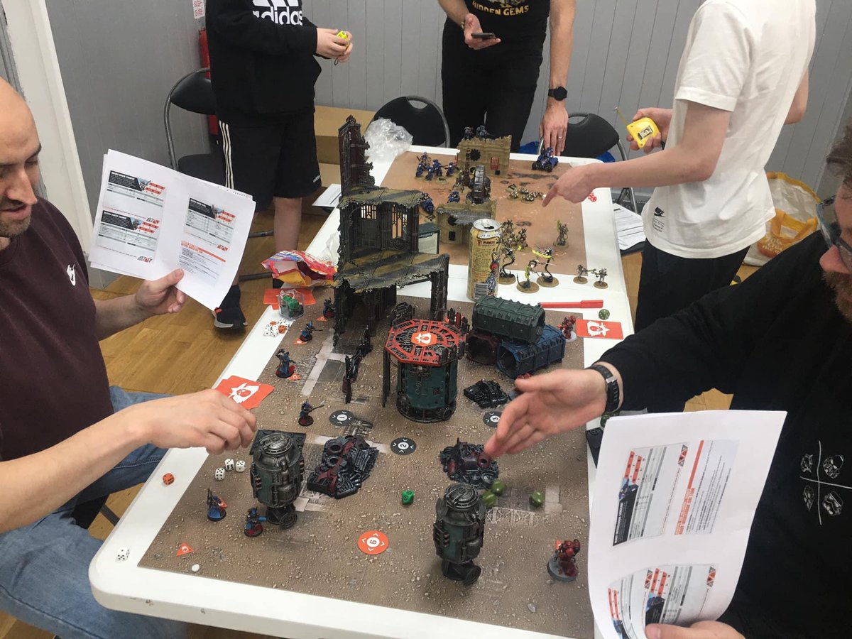 WAWildlings's tweet photo. Friday Night saw 27 Wildlings - 40k, KillTeam, AoS, Star Wars and Conquest all on the go, with painting and Kitbashing also happening! Love our community, so supportive of each other. Drop in on our Facebook group: https://t.co/KCfzeACEum https://t.co/pvsRo8gAze