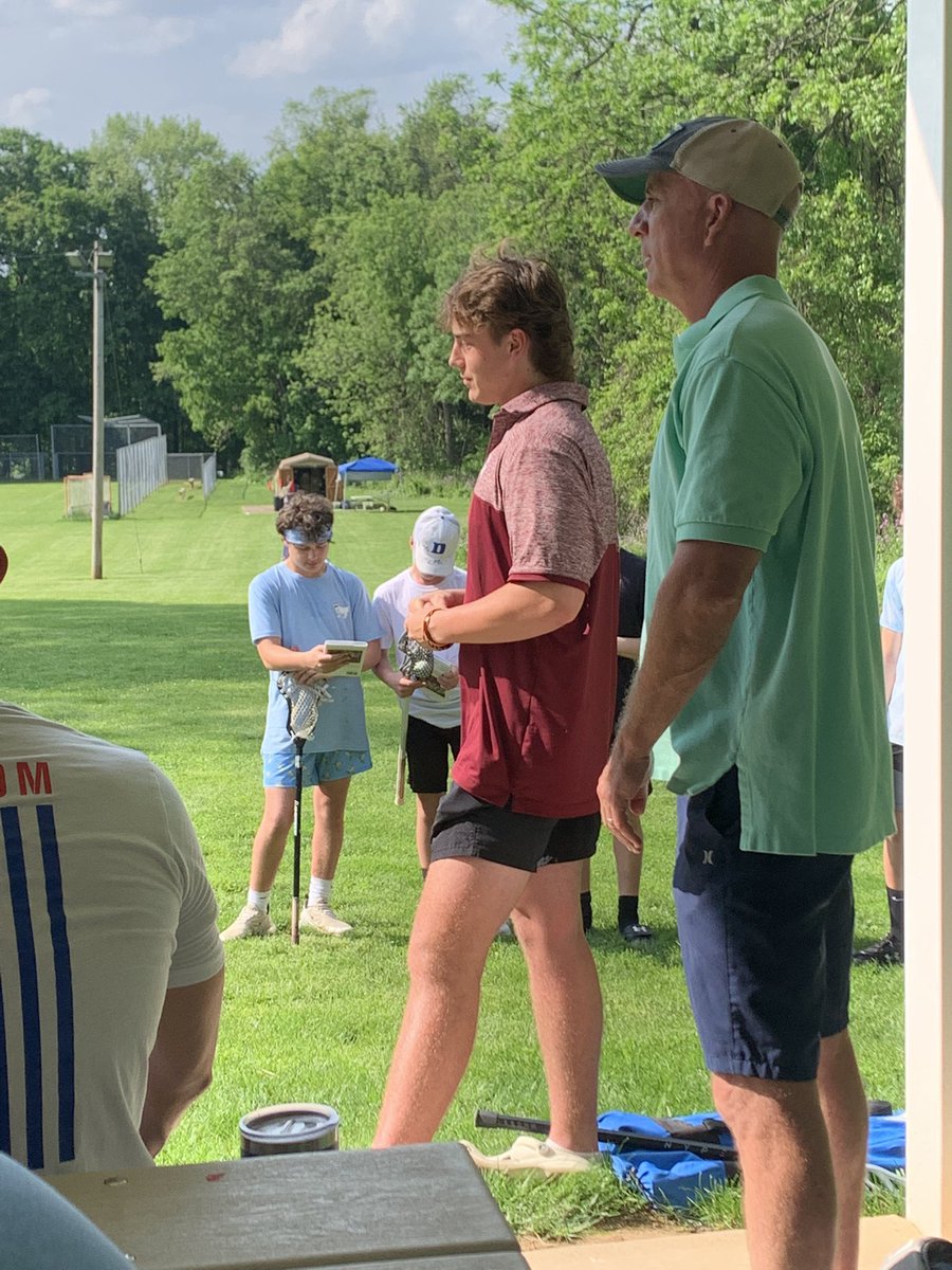 2022 Class Officer and Lacrosse Player Robby Donnelly giving advice to future Liner Lacrosse Players. What a great role model for these kids!