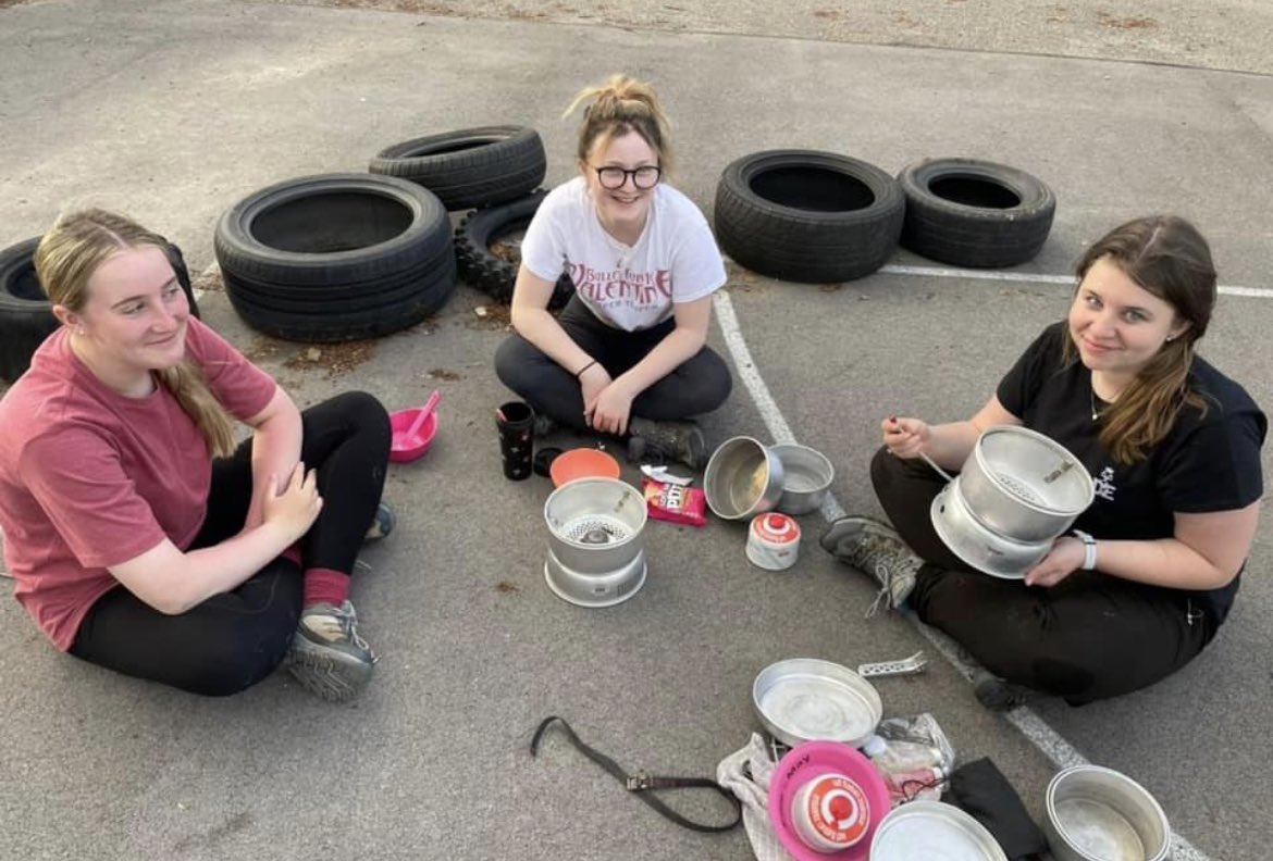 Big congratulations to the Bronze candidates from Campsmount Academy for completing your expedition section this weekend🏕

Massive thank you to @rejusltd for your sponsorship to making this possible for the young people of @CampsmountAcad 🙏

#DofE #teamworkmakesthedreamwork