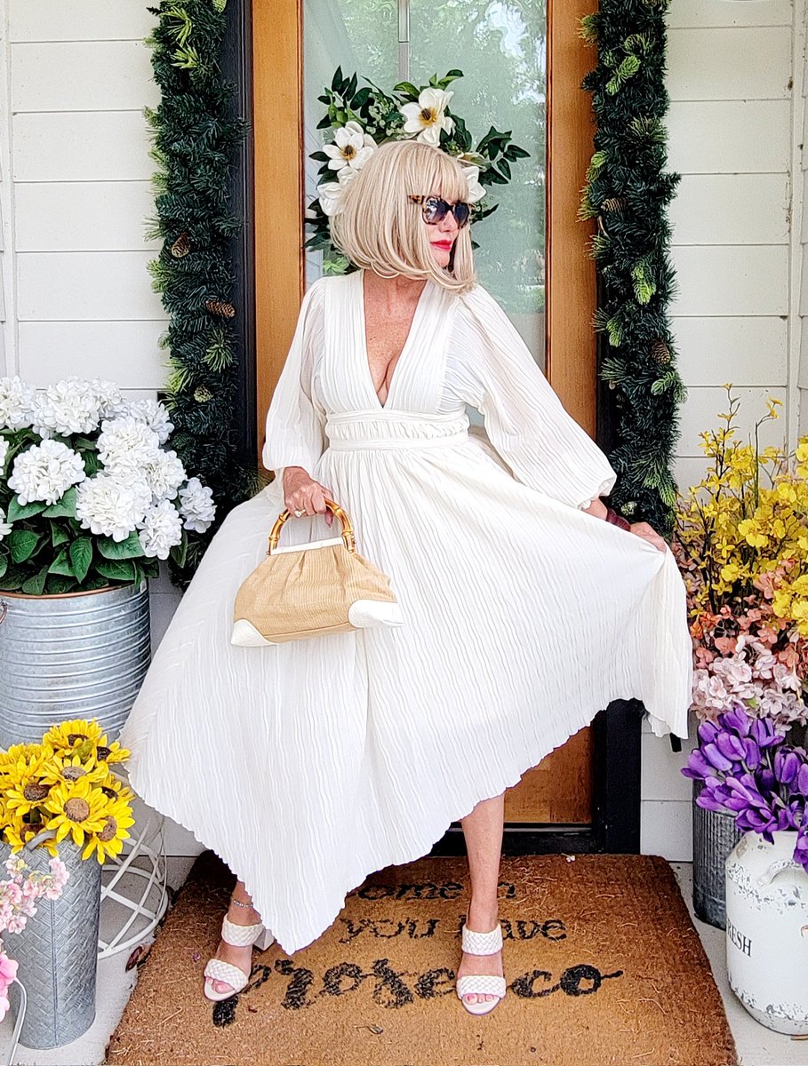 PrintsandP's tweet photo. The Perfect Summer Dress 💥 ✔️ 💥 ✔️ 
.
#Express #expressyourself #printsandpinots #influencerofaustin https://t.co/ITKURUFeRo