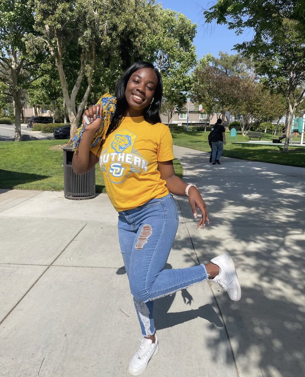 BsuRchs's tweet photo. Our seniors are committed! Congrats to all of our @BsuRchs Seniors! @RCHStevens @RanchoHSCougars https://t.co/ndWYCK6rSg