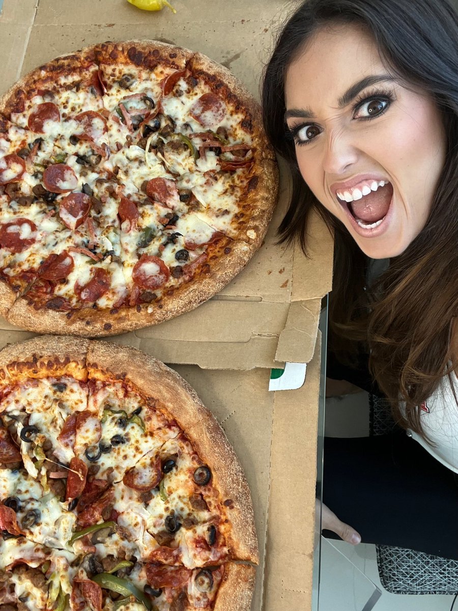 isa⚡️ tweet media