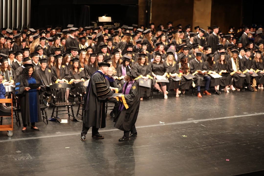 CentreC's tweet photo. Commencement 199 was nothing less than what we've come to expect at Centre: extraordinary. 

Congratulations to the Class of 2022! #CentreGrad22 https://t.co/XQoFIJ96WY