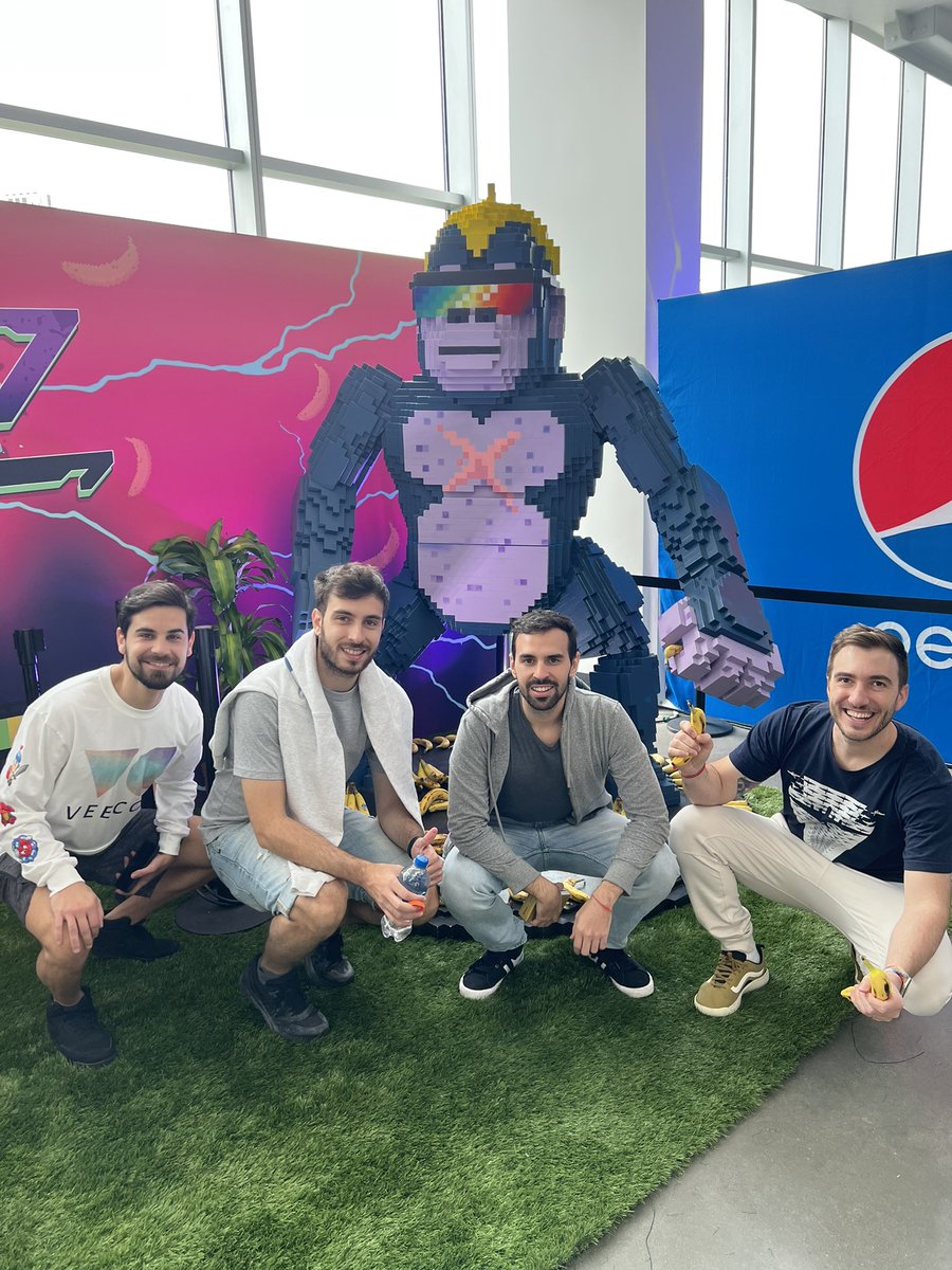 ramiroitu's tweet photo. Went trough @CyberKongz at #CKveecon https://t.co/KGkbemBsMJ