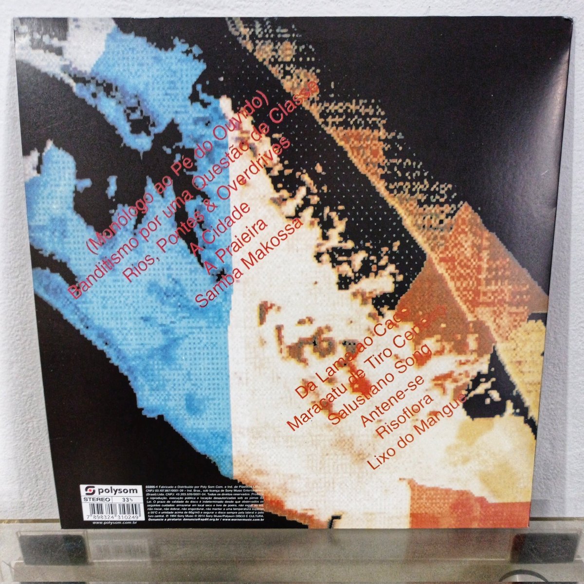 RogerioRocker's tweet photo. Chico Science &amp; Nação Zumbi - Da Lama Ao Caos #vinil #polysom #sonymusic #id332051 #vinyl #vinylpost #vinylcollection #vinylcollector #discoécultura #lps #longplays #discocollection #turnetable #tocadiscos #gradiente #d35 #gs11 https://t.co/Dkd2LFJW5N