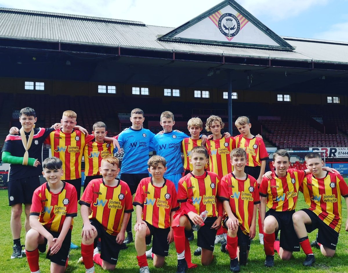 Our Under 14's after today's game at Firhill Stadium 🔴🟡⚫⚽