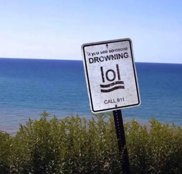 [Image: FTYEB-mWYAE1xjY?format=png&name=small]