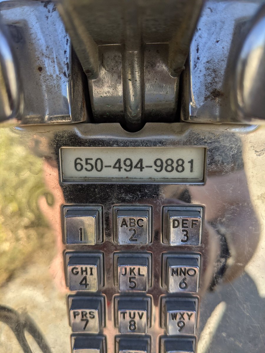 I found a payphone that accepts incoming calls lol 650.494.9881