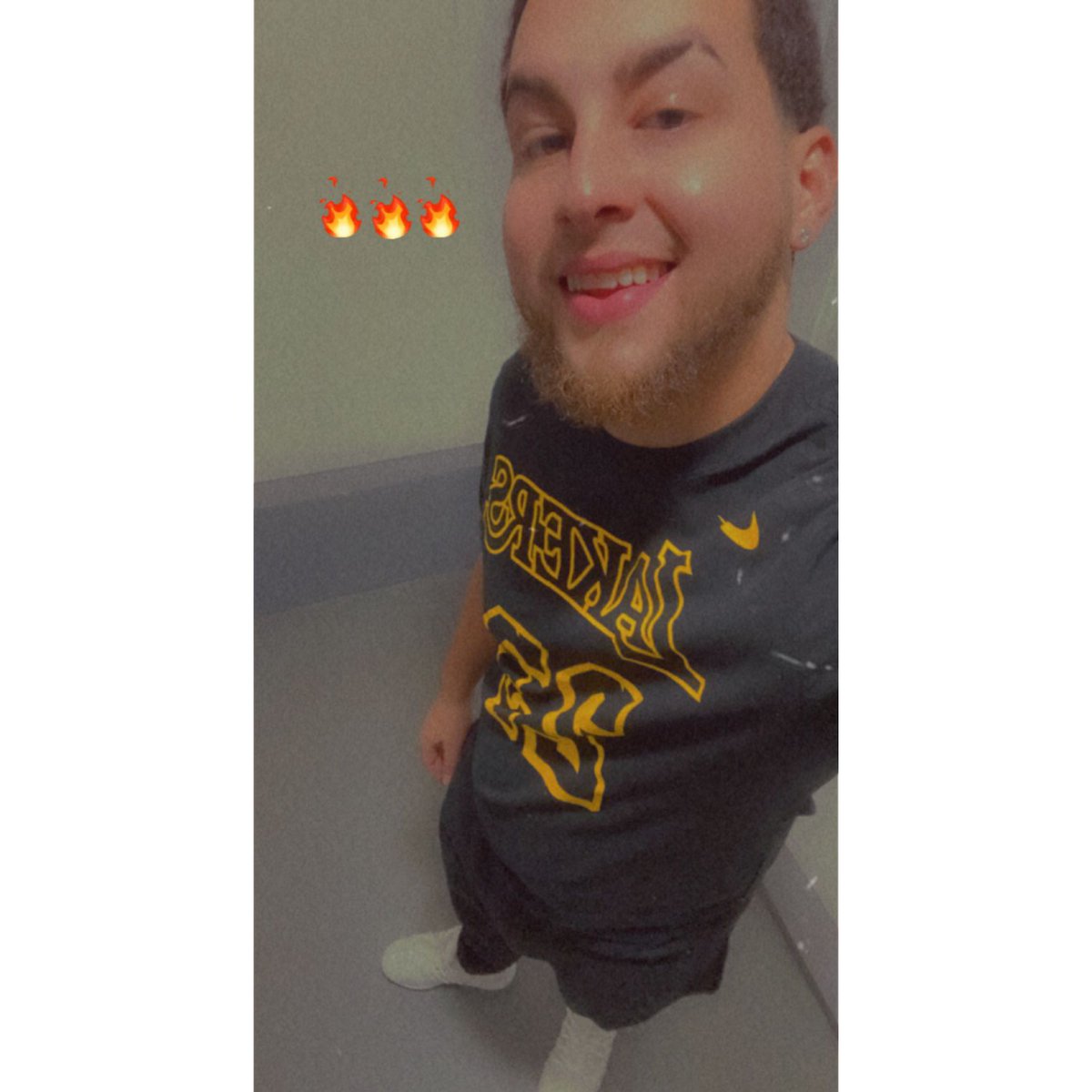 JMJI23's tweet photo. Y Le Preguntan Que Si Chingo Rico Y  Dice Obvio🥵😈😘 https://t.co/Oe3bXGl64G