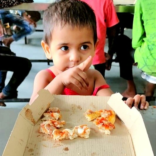 Serving_Ranger's tweet photo. We're thrilled to share glimpse of birthday celebration at academy ππ
Thank you for believing in us and giving us the opportunity to make your birthday special with our academy kids. Hope you have a great birthday.!πππ
#birthdayparty #servingranger #liftinguphandofhelp https://t.co/PCogyOUH56