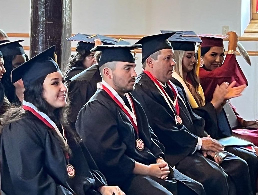 Bacone College celebrated their Spring 2022 Commencement on Saturday, May 14. Bacone student Kayla Palmer gave the Valedictorian speech to her classmates and encouraged them to keep following their dreams. Congratulations to all the graduates! 

#baconewarriors #warriorpride