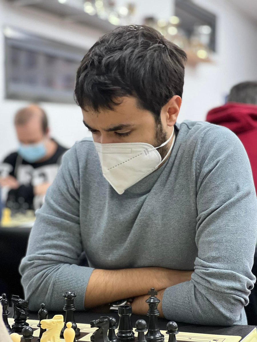 Des del club volem felicitats a l'<a href="/Enric_Petrus/">Enric Petrus</a> per la seva segona posició en el grup C del torneig Tancat de Salou 2022.  

Agraïr al club d'escacs de Salou per l'organització, i felicitar als premiats Xavier Senso (1er) i Joaquim Villaden (3er).

#Escacs