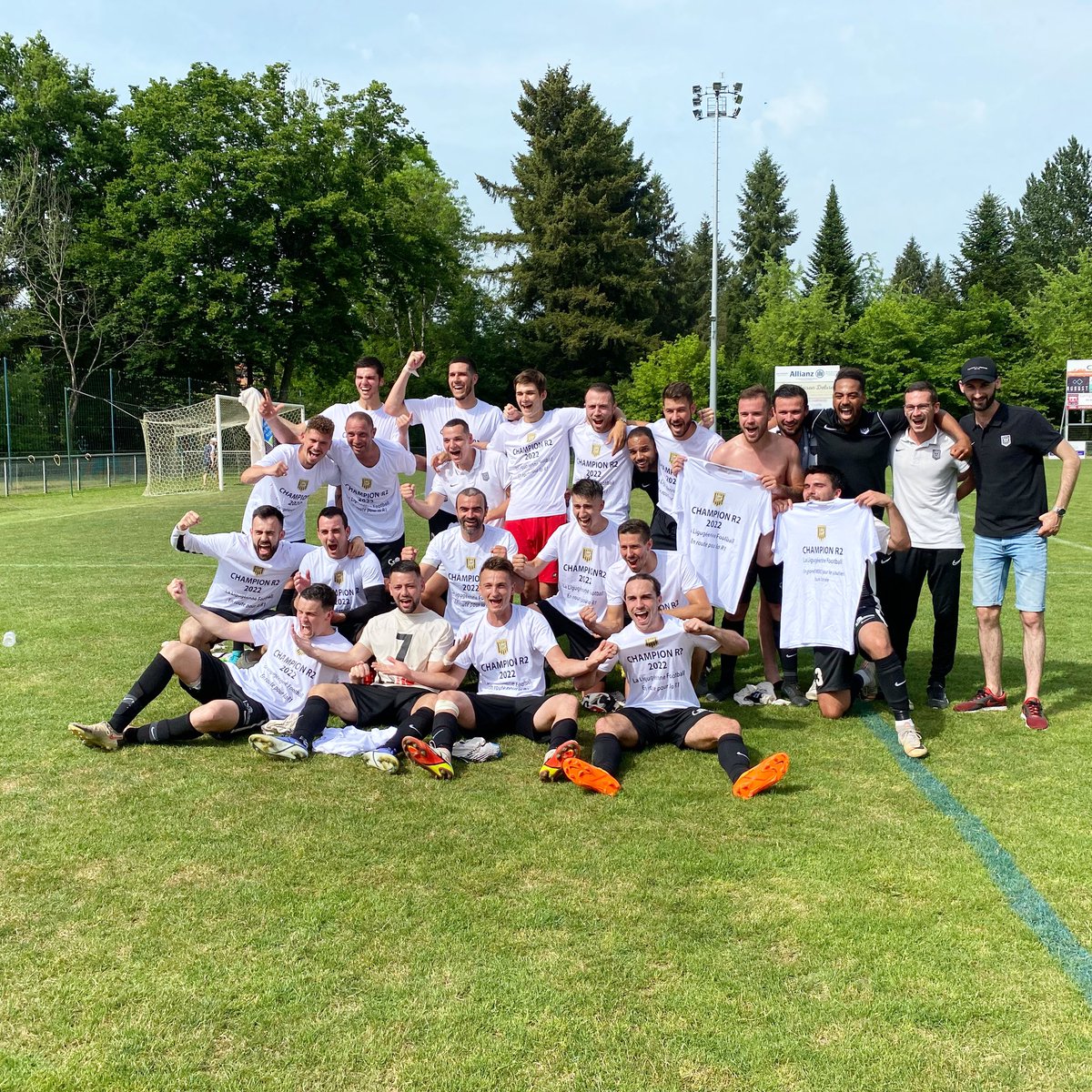 LaLigugeenne's tweet photo. #R1 🔜🤩 https://t.co/lFM1S6jNjk