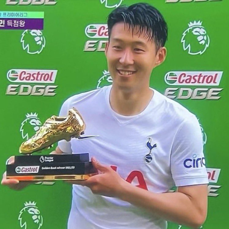 TottenhamTiers's tweet photo. Son Heung-Min in the PL 2021/2022:

⚽️ 23 goals scored
🅰️ 7 assists
0️⃣ Penalty Goals
✅ Golden Boot

World Class 🔥 https://t.co/o3B7ghvkIy