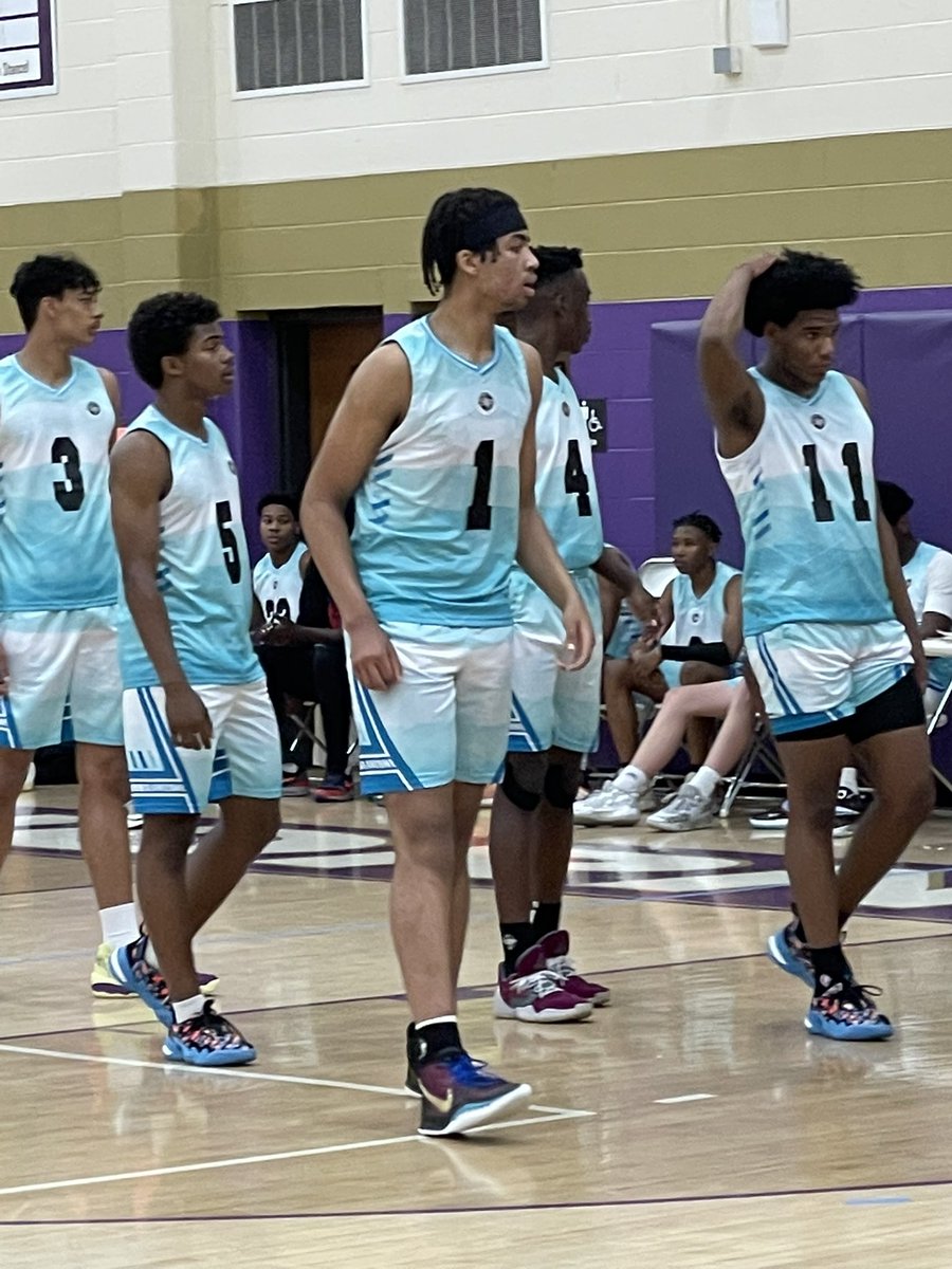 Day 2 standouts from the <a href="/OntheRadarHoops/">Shun Williams</a> #OTRSummerJam:

Jamil Aleem
Jackson Ary
CJ Geathers 
Quelron House 
James McGriff 
Dennis Scott III
Micah Smith 
Tyran Stokes
Jacob Tucker 
O’Brien Watkins 

📌 <a href="/OTRHoops/">On the Radar Hoops Events</a>